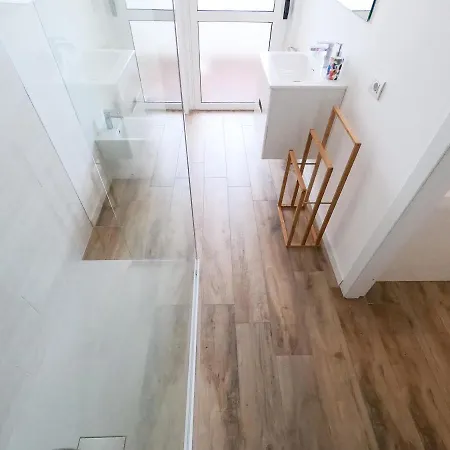 Lighthouse بيت ضيافة كالياري